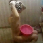 大学女子寮のお風呂を盗撮する危険人物の投稿動画！AAAカップ女子大生の生々しい入浴シーンの一部始終をご覧ください