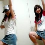 【動画】ギャルなりかけのデニミニJKちゃん、踊ってみたでがっつりパンチラを披露してしまうｗｗｗｗ