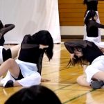 【動画】JKダンス部、発表会の演技でショーパン衣装からしっかりとハミパンしてしまうｗｗｗｗ
