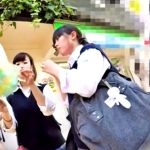お祭り会場でドデカい綿菓子買い食いしている童顔JKのドット柄パンツ盗撮からの声掛けｗｗｗ