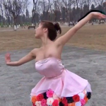 巨乳ダンサーさん、野外のダンス撮影で乳首ポロリしてしまうハプニングｗｗｗ（動画あり）