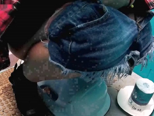 【盗撮動画】大小収録にて閲覧注意！ライブイベントの女子トイレ内を隠し撮りしたガチ動画が流出