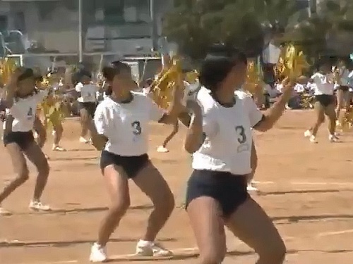 【盗撮動画】90年代体育祭ダンス！ではこんなブルマJCたちが日本全国を見放題だったという事実のトップ画像