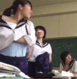 ⒿⓀ教室で着替え盗撮